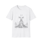 Medieval Crusader Knight Kneeling In Prayer At Cross Christian Warrior Faith T-Shirt