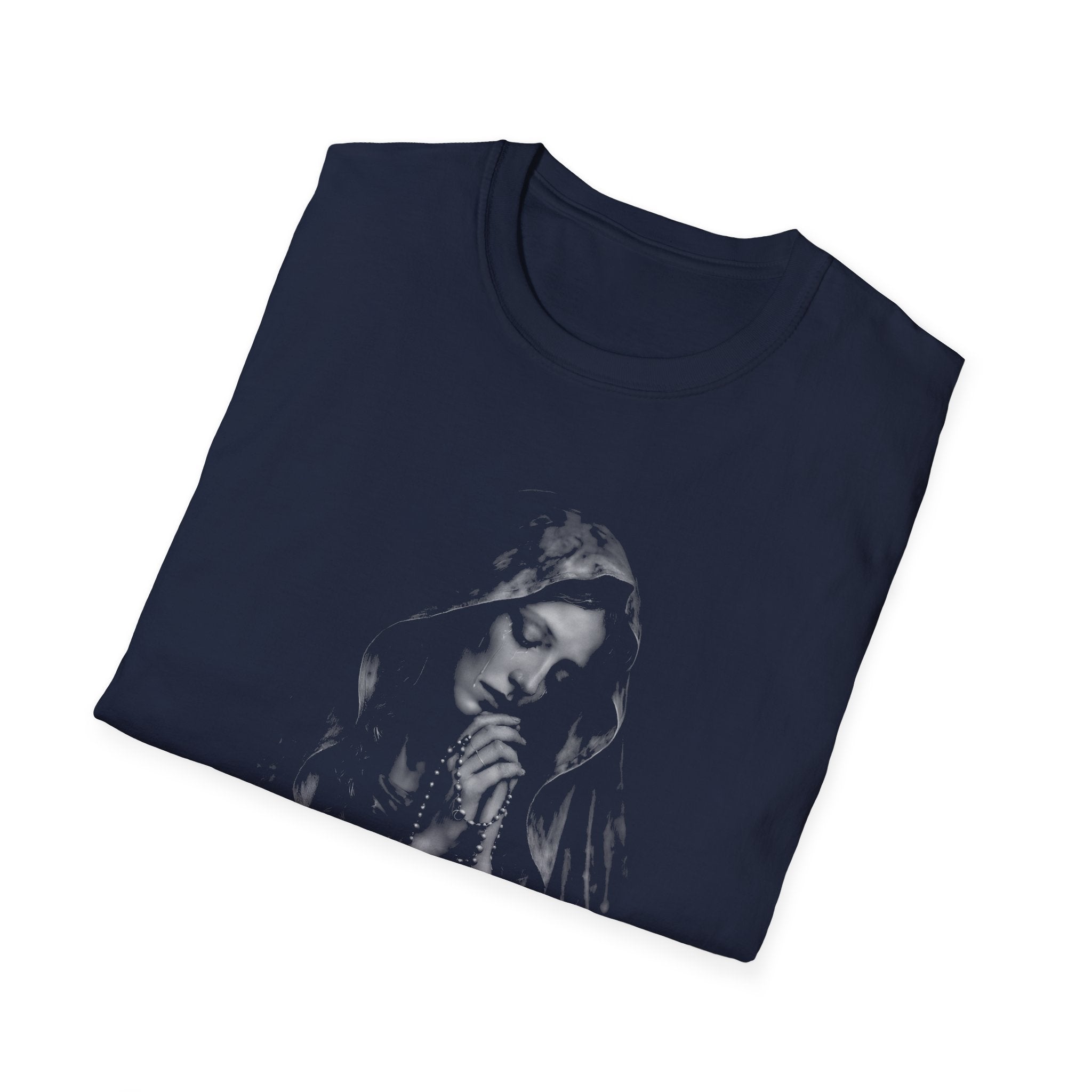 Virgin mary praying with rosary catholic christian marian devotion sacred prayer T-Shirt